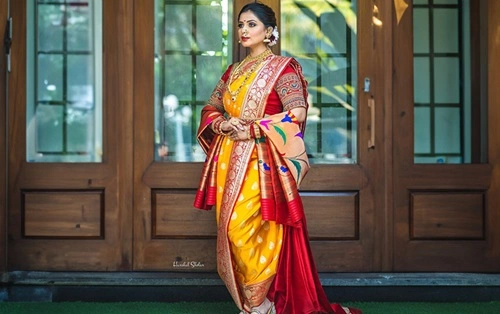 Nauvari Saree